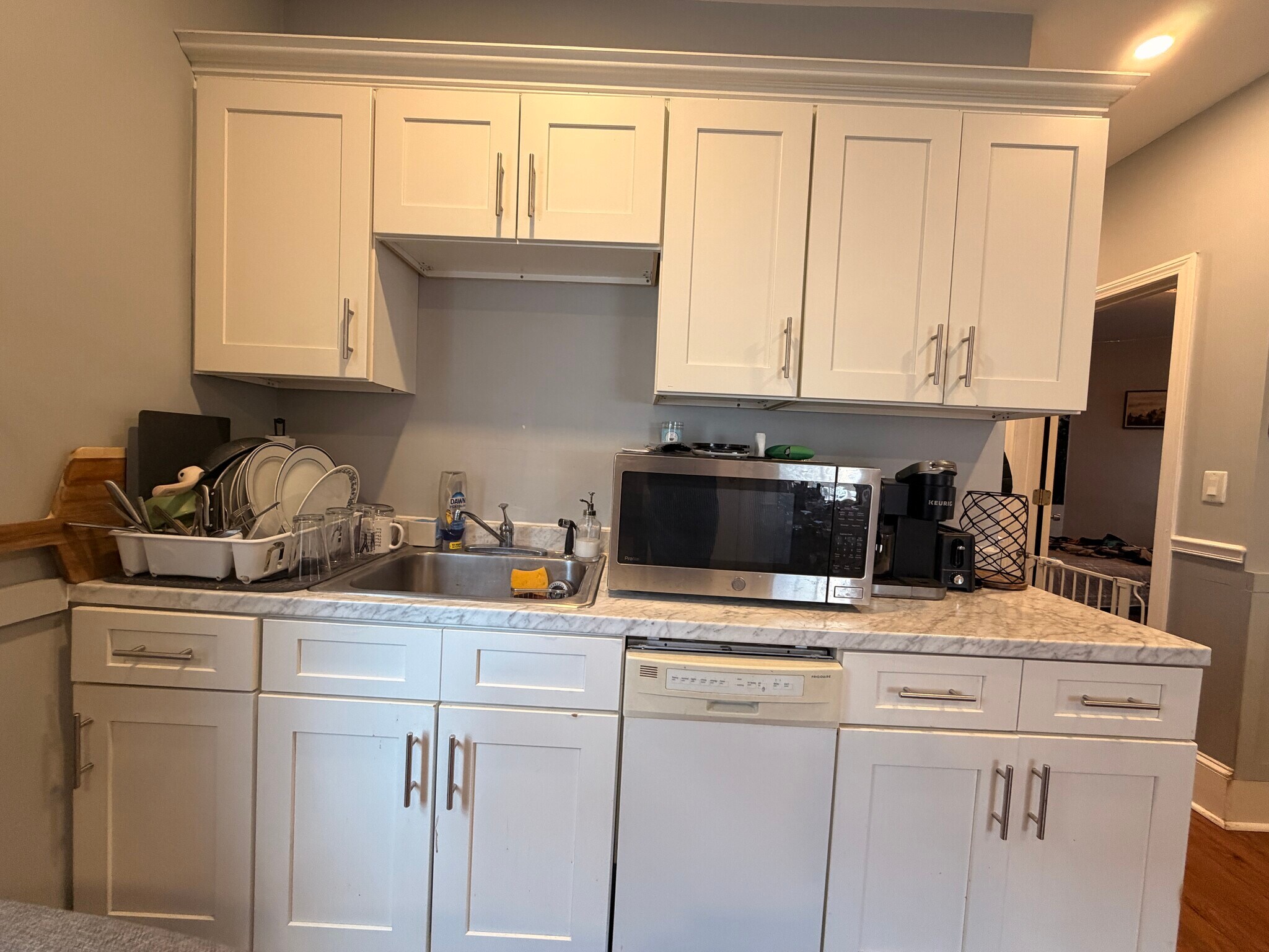 Building Photo - 18 Washburn St