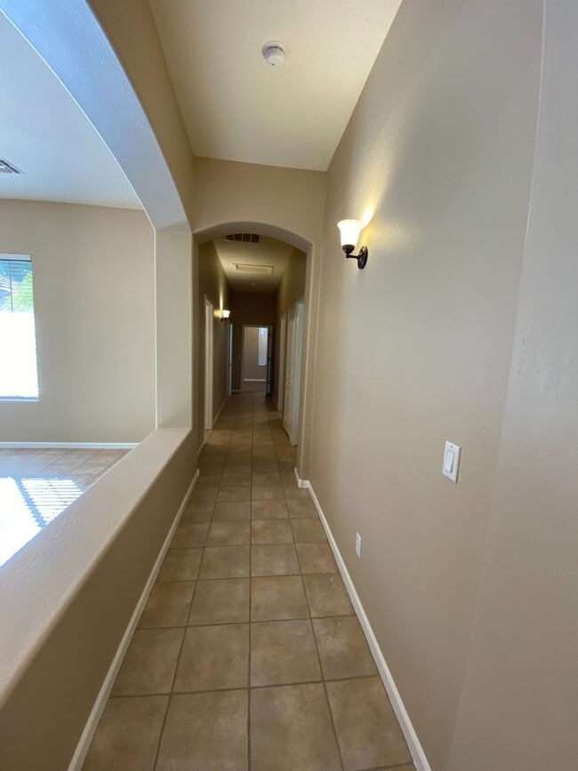 Building Photo - COMING SOON IN HIGLEY GROVES!!!!