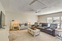 Building Photo - 18654 Martinique Dr