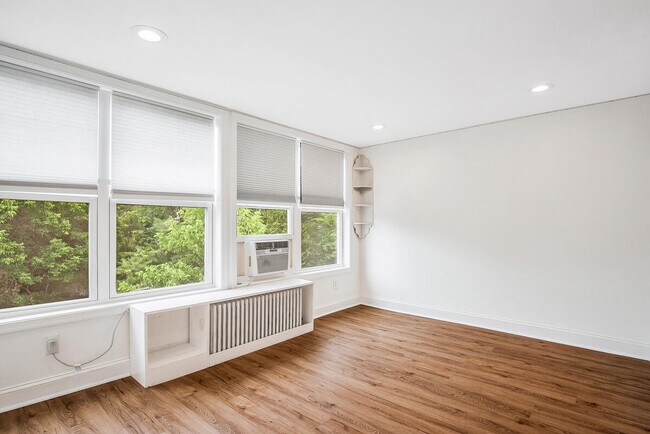 Third Level - Bedroom 4 - 451 Park Rd NW