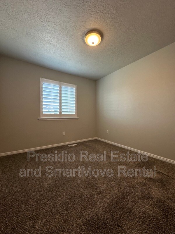 Building Photo - 5911 Cami Dawn Ct