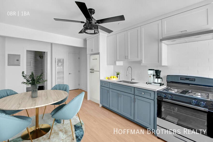 Primary Photo - 5928 S Hoover St