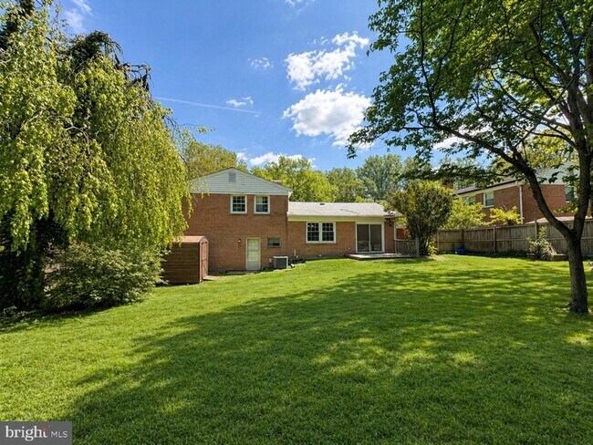 Building Photo - 13208 Hathaway Dr