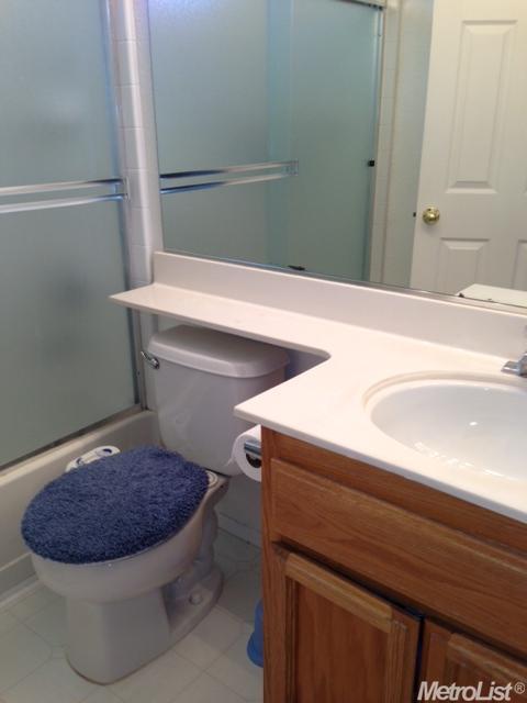 Building Photo - Charming Folsom Prarie City Home