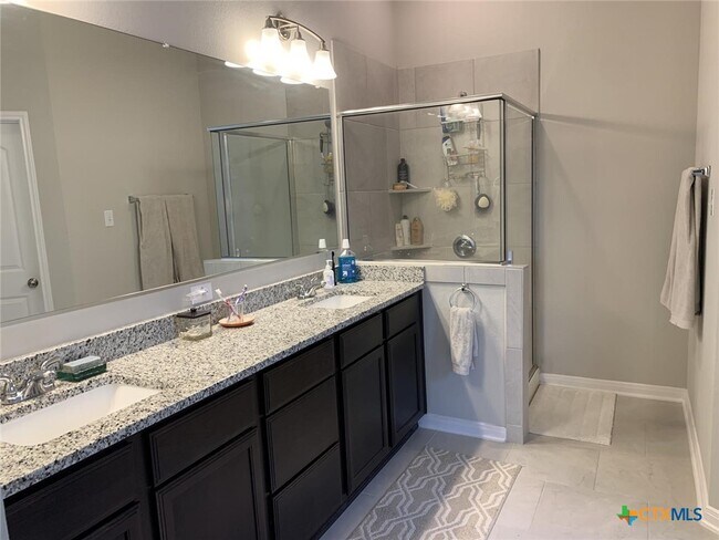 Building Photo - 1311 Kiskadee Branch Dr