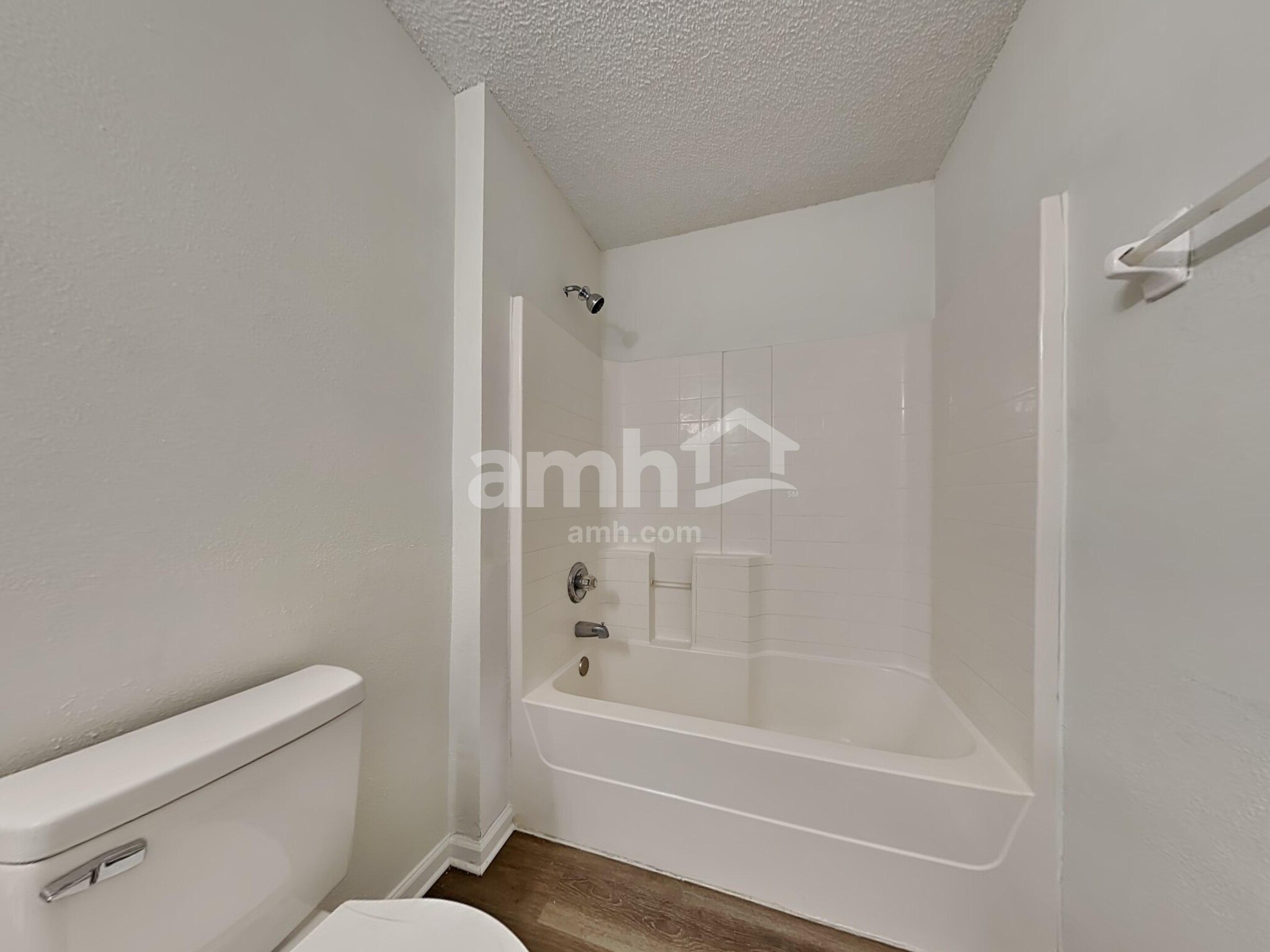Building Photo - 2613 Fox Creek Dr