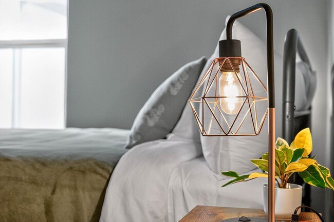 Building Photo - 2024 Shadow Creek Blvd