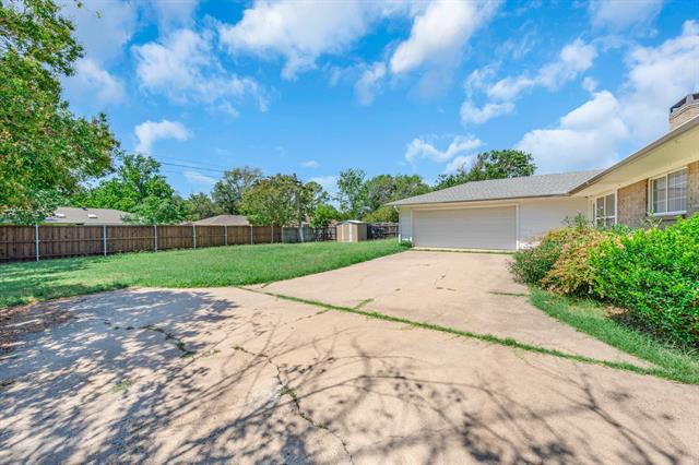 Building Photo - 924 Imperial Dr
