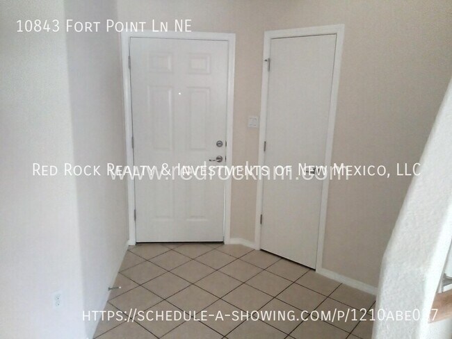 Building Photo - 10843 Fort Point Ln NE