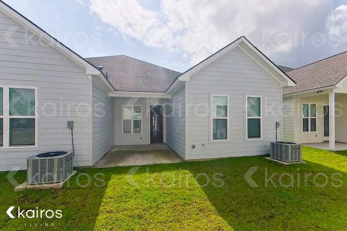 Building Photo - 4808 W Dacha Ln