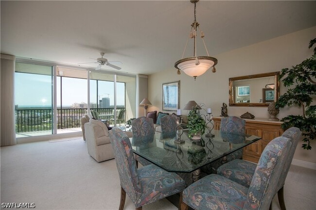 Building Photo - 430 Cove Tower Dr