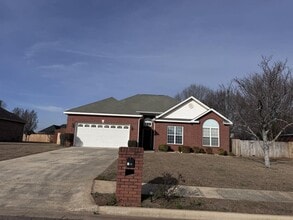 Building Photo - 104 Sir Patrick Way