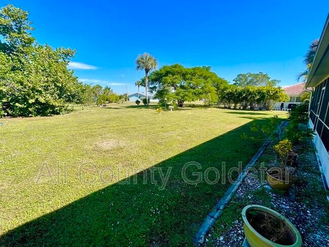 Building Photo - 1348 Aqui Esta Dr