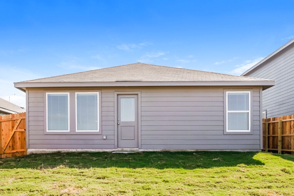 Building Photo - 544 Roquefort St