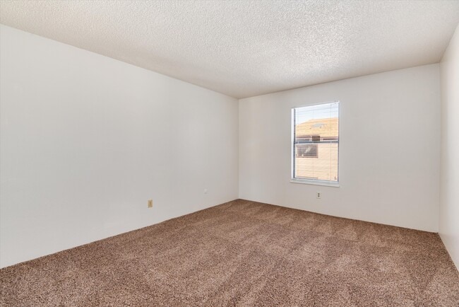 Building Photo - 17206 E Harvard Ave