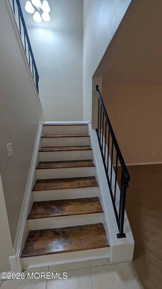 Building Photo - 21 Jesse Rd