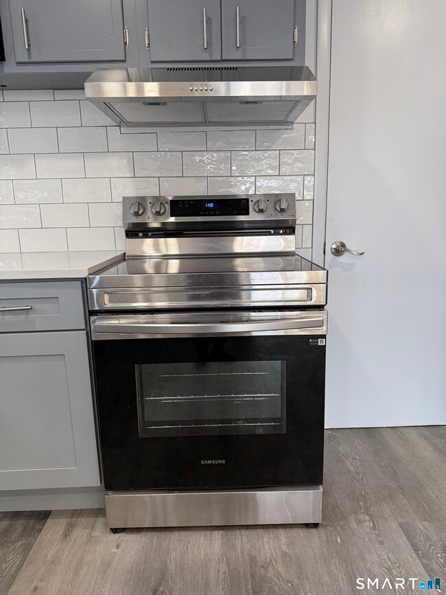 Building Photo - 123 Summerfield Ave