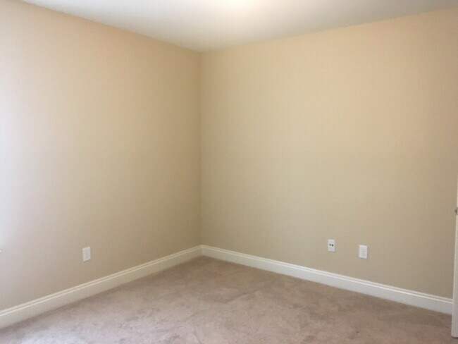 Building Photo - GREAT HOME IN WEST MOBILE