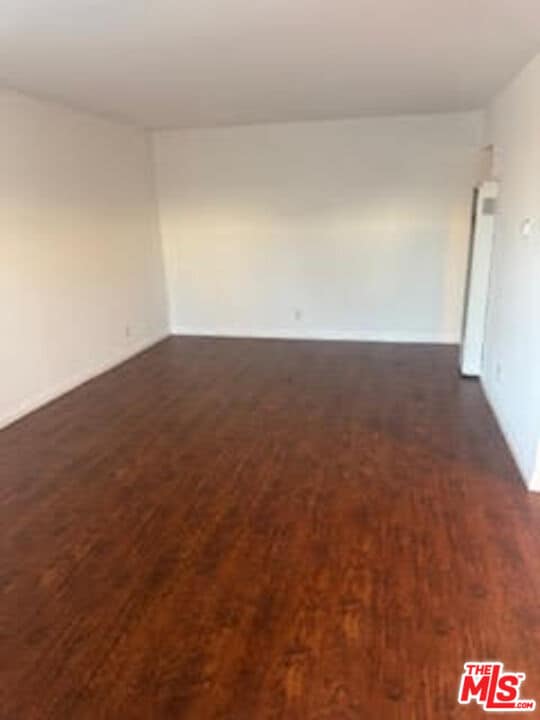 Building Photo - 1136 W 109th Pl