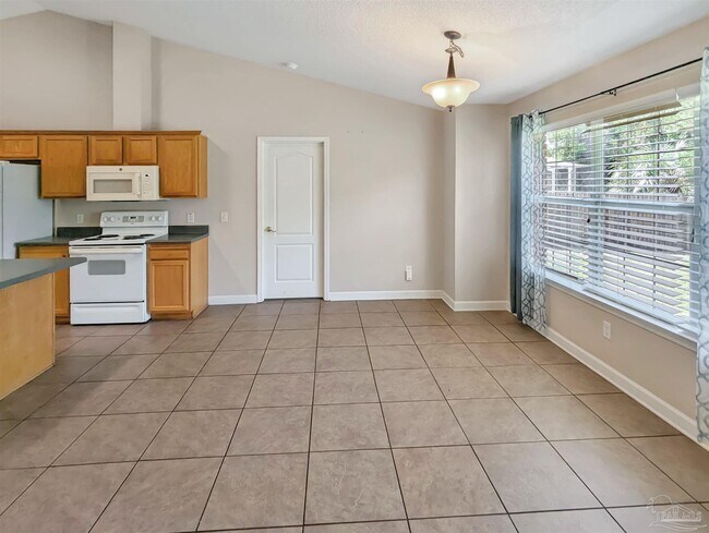 Building Photo - 734 Marlin Spike Dr