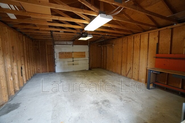 Building Photo - 1240 Jefferson Ave