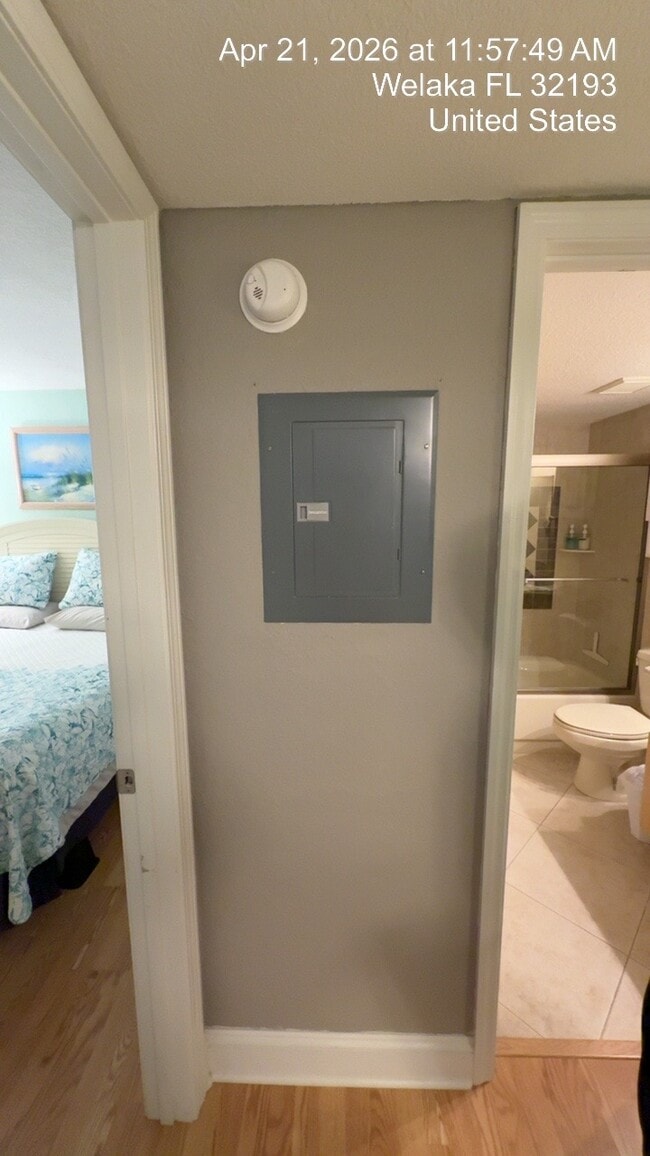 Building Photo - 99 Broad River Pl