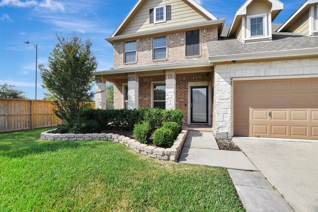 Building Photo - 15103 Sun Glaze Ct