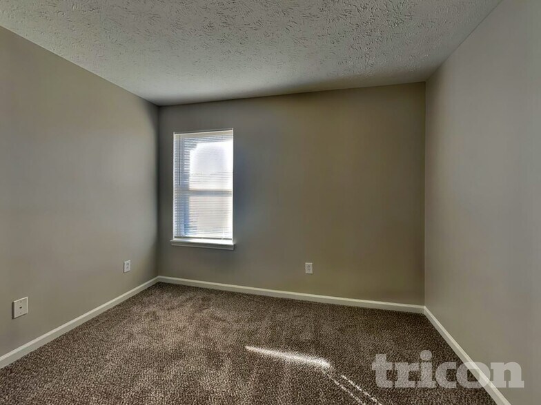 Building Photo - 8146 Birchfield Dr