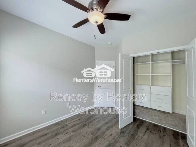 Building Photo - 521 Charles Porteus Ln