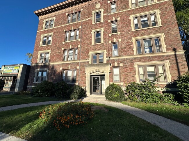 Building Photo - 100-130 Elm Street