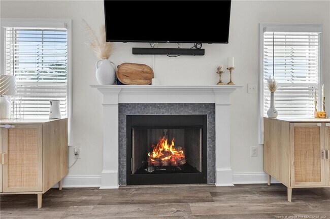 Building Photo - 173 London Dr