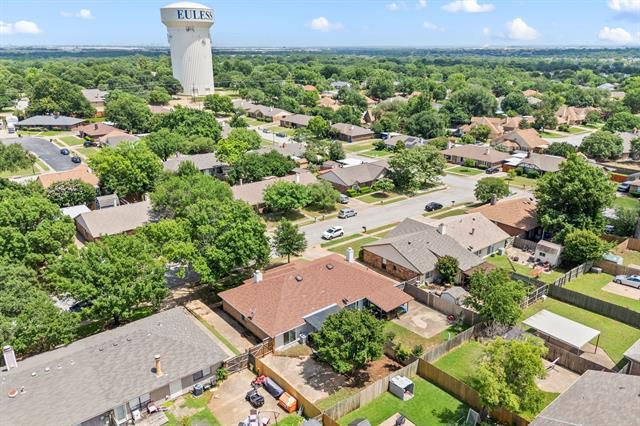 Building Photo - 2911 Post Oak Dr