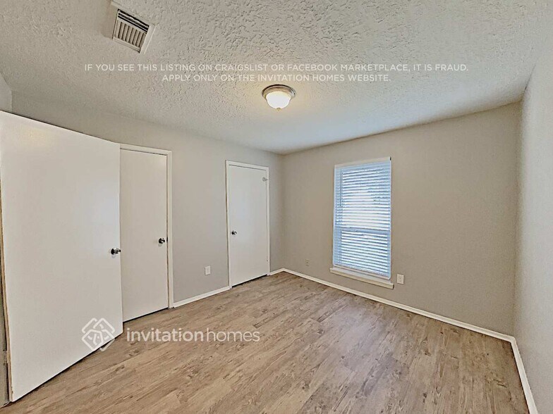 Building Photo - 3014 Early Turn Dr