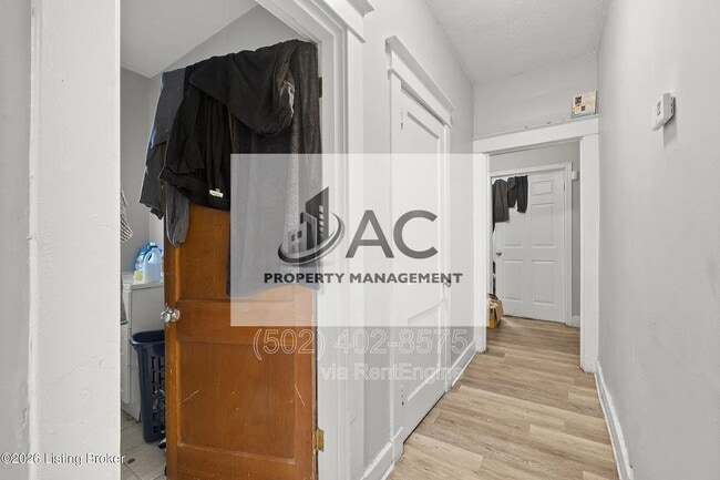 Building Photo - 1456 Beech St