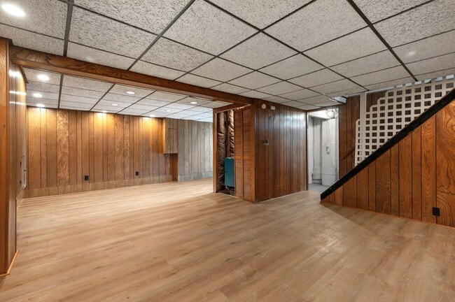 Building Photo - Gorgeous 3 bedroom home in Penn Hills avai...