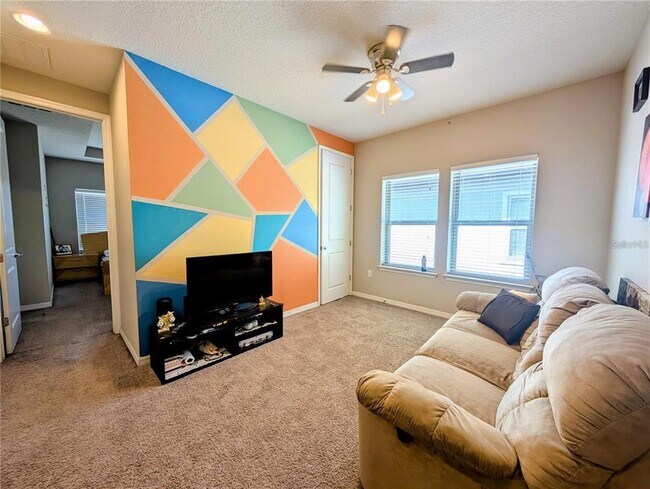 Building Photo - 5811 Colony Glen Rd