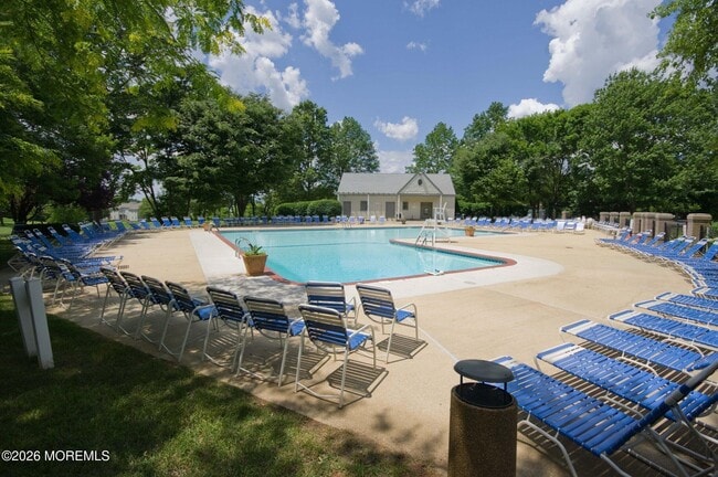 Building Photo - 159 Tulip Ln