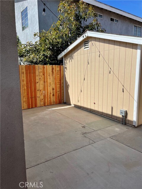 Building Photo - 2248 Lime Ave