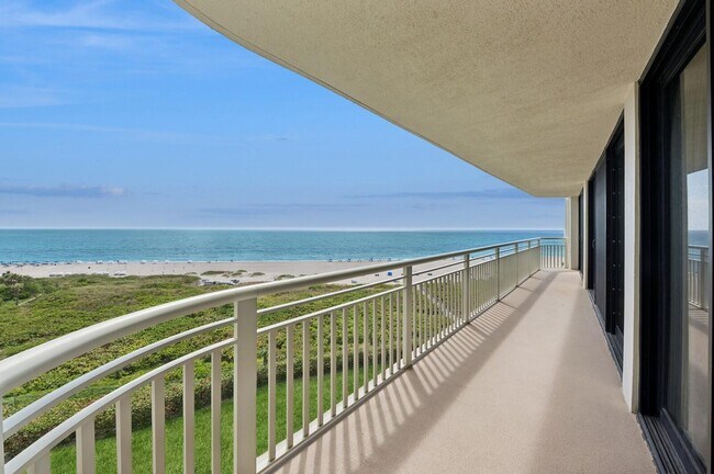 Primary Photo - 3000 N Ocean Dr