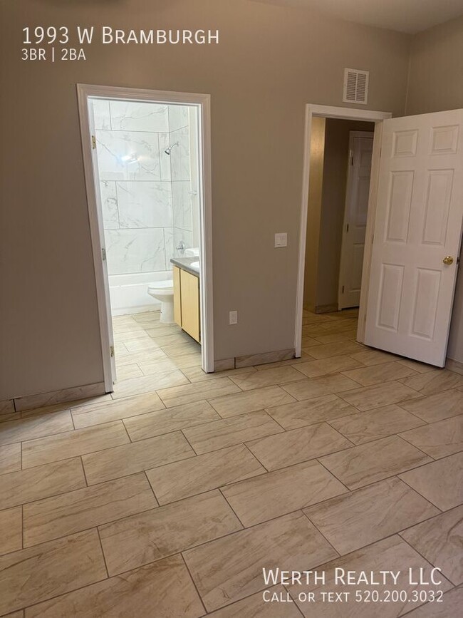 Building Photo - Newly Remodeled 3 bed/2 bath in Enchanted ...