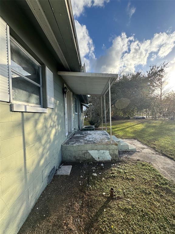 Building Photo - 416 FL-416