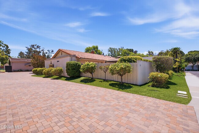 Building Photo - 1090 Elfstone Ct