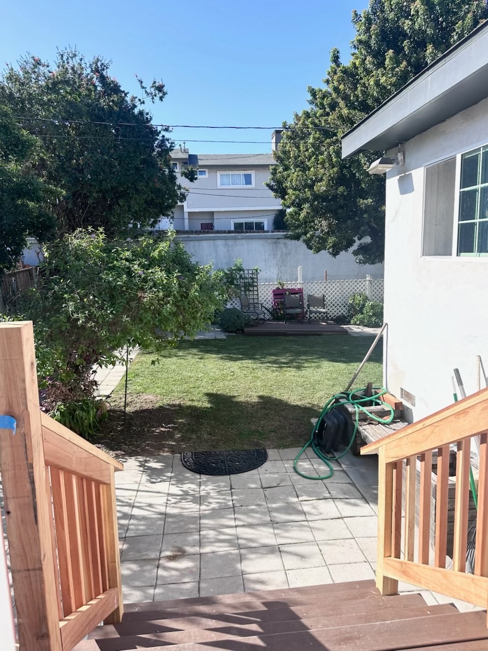 Building Photo - 2405 Perkins Ln