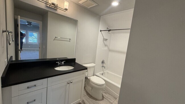 Building Photo - Town of Tioga 4 Bedroom 3 Bath