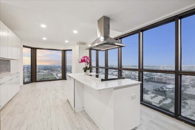 Building Photo - 2001 Holcombe Blvd