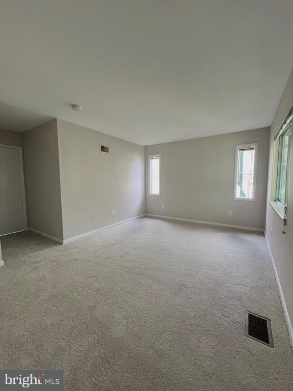 Building Photo - 8650 Inyo Pl