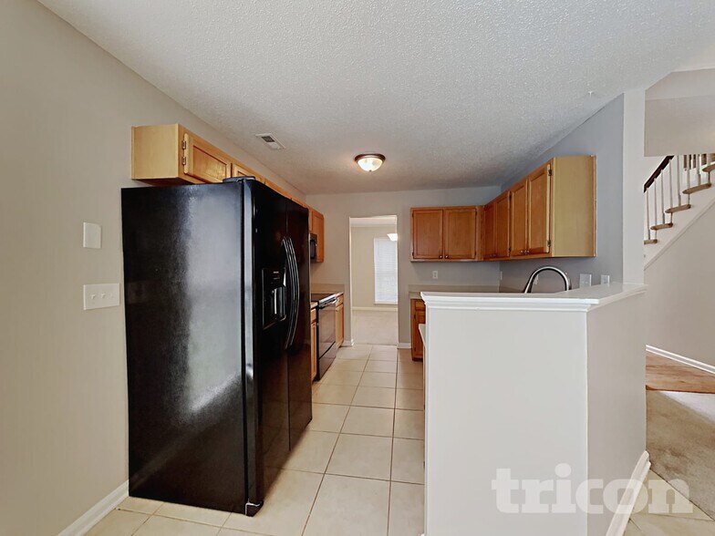Building Photo - 3651 Stonefield St SW
