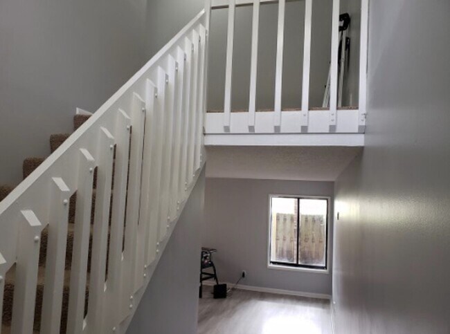 Building Photo - Move-In Ready 2 bedroom with attached Gara...