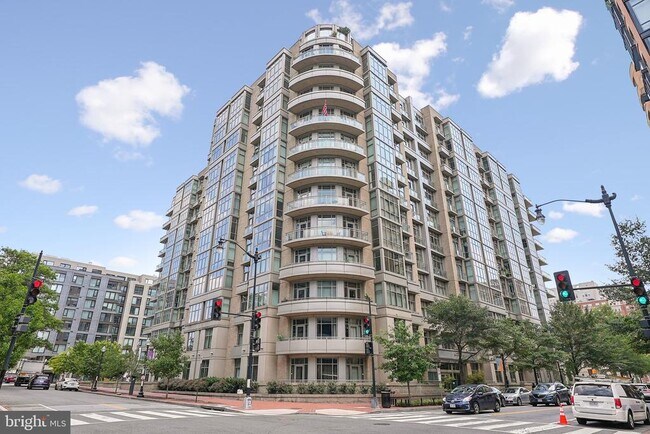 Primary Photo - 811 4th St NW