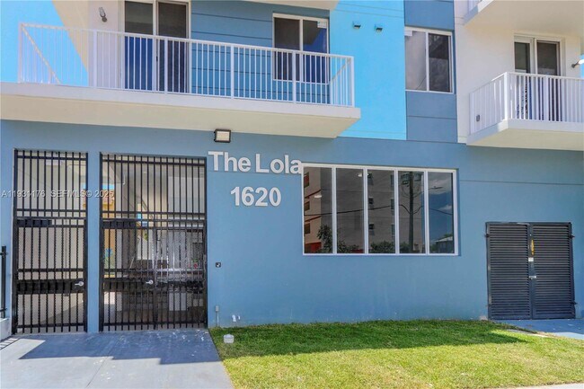 Building Photo - 1620 NW 18th St